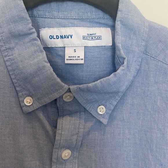 Old Navy Men’s Size Small Slim Fit Light Blue Short Sleeve Button Up Shirt - Picture 2 of 4